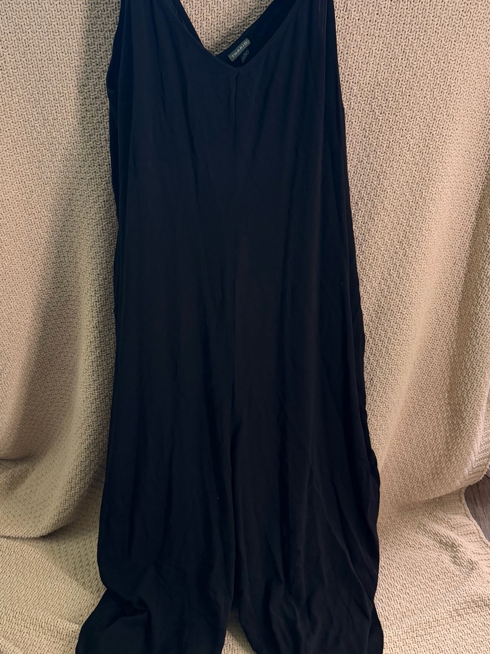 torrid Black Sleeveless V-Neck gaucho jumper
